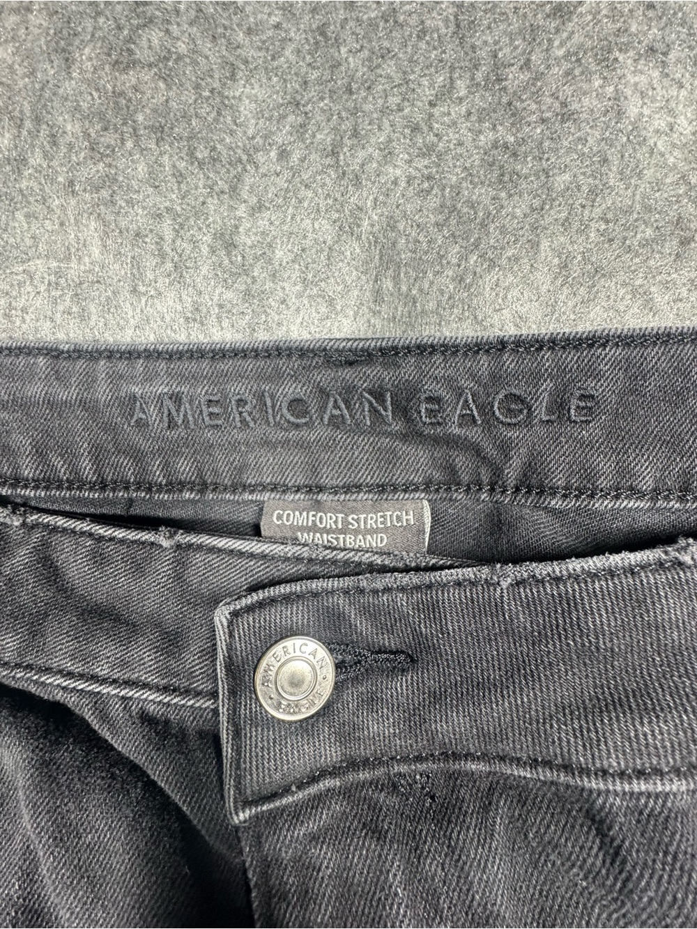 American Eagle Outfitters Black Distressed Denim Cutoff Shorts Size 20 - Picture 3 of 8